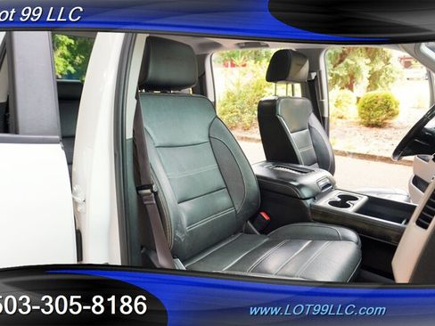 Used 2016 GMC Sierra 2500 Denali w/ Duramax Plus Package AWD/4WD image 17