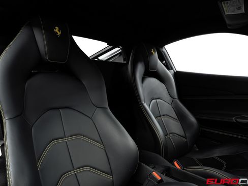 Used 2018 Ferrari 488 GTB RWD image 39