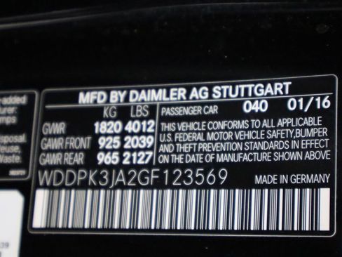 Used 2016 Mercedes-Benz SLK 300 image 26