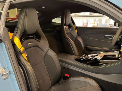 Used 2019 Mercedes-Benz AMG GT R image 25