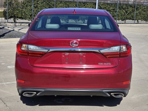 Used 2018 Lexus ES 350 Navigation, Luxury Package image 4