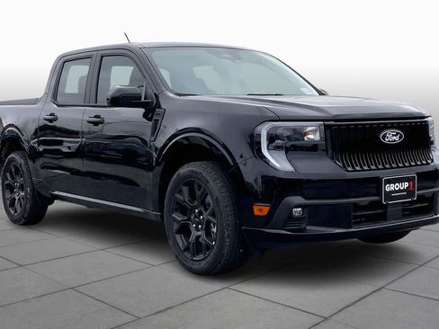 New 2026 Ford Maverick Lobo AWD/4WD image 2