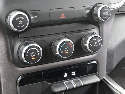 Used 2021 RAM 1500 Big Horn AWD/4WD image 21