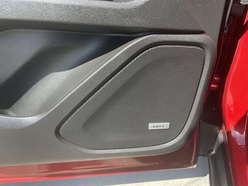 Used 2022 GMC Terrain SLT w/ Infotainment Package II FWD image 24