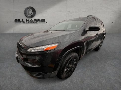 Used 2014 Jeep Cherokee Latitude AWD/4WD image 1