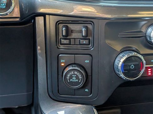 Certified 2022 Ford F150 XLT w/ Equipment Group 302A High image 25