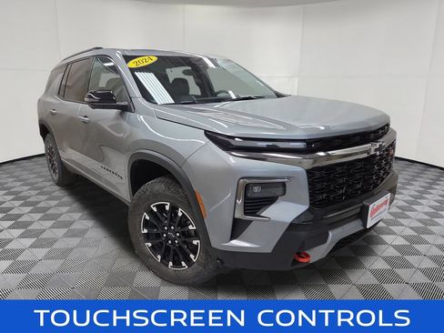 Used 2024 Chevrolet Traverse Z71 w/ LPO, Floor Liner Package AWD/4WD image 3