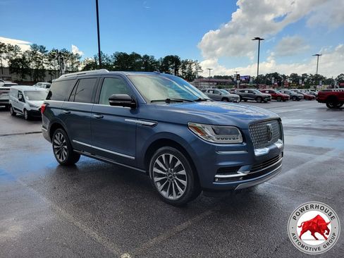 Used 2019 Lincoln Navigator Select RWD image 9