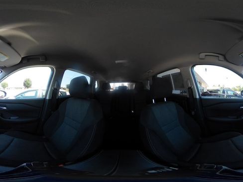 Used 2026 Nissan Rogue SV FWD image 39