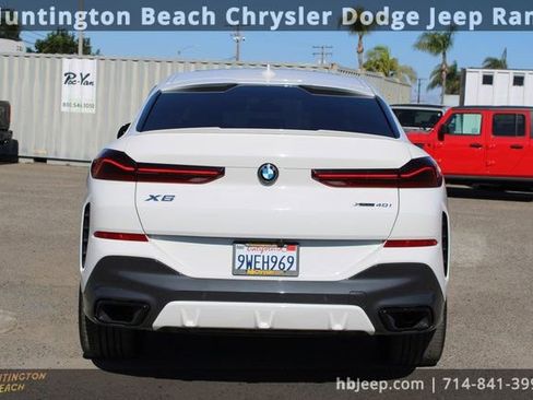 Used 2022 BMW X6 xDrive40i w/ Executive Package image 4