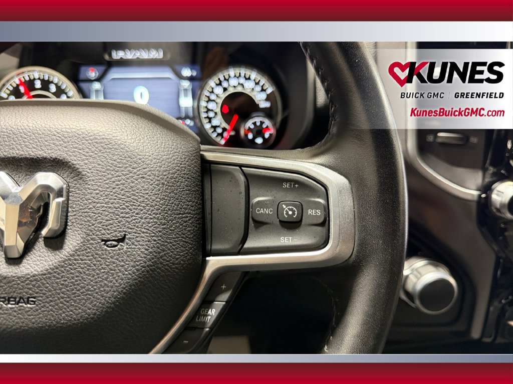 Used 2024 RAM 2500 Big Horn w/ Night Edition AWD/4WD image 17