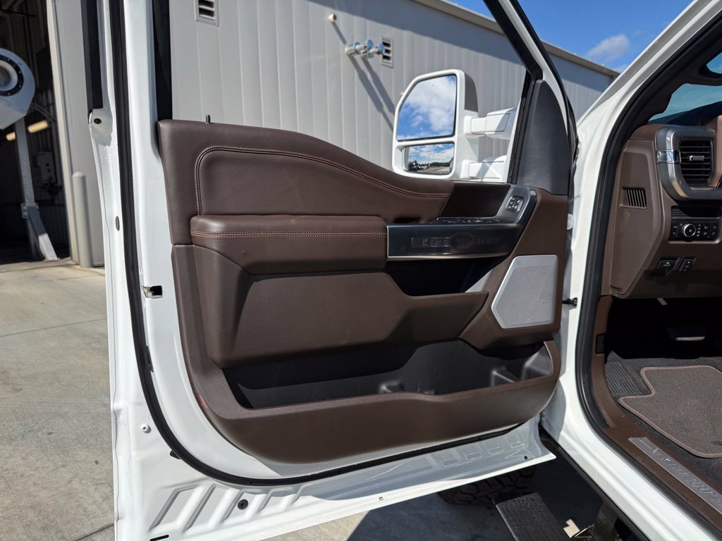 Used 2026 Ford F250 King Ranch w/ FX4 Off-Road Package AWD/4WD image 29