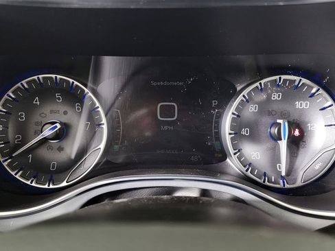 New 2026 Chrysler Pacifica Limited image 19