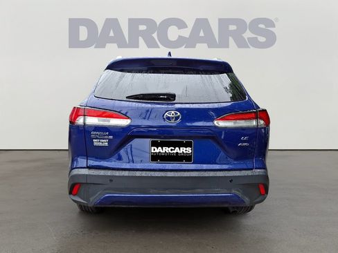 Used 2023 Toyota Corolla Cross LE AWD/4WD image 6