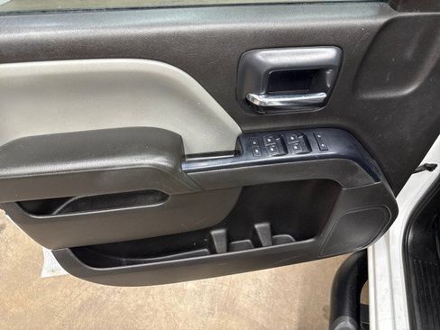 Used 2018 Chevrolet Silverado 3500 W/T AWD/4WD image 29