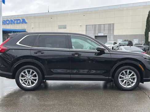Certified 2024 Honda CR-V EX-L image 3