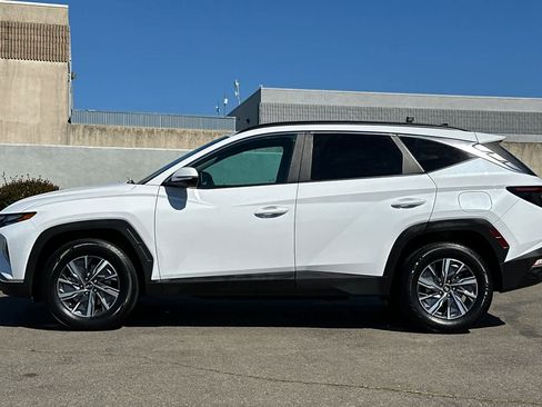 Used 2023 Hyundai Tucson Blue image 9