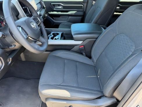 Used 2025 RAM 1500 Big Horn AWD/4WD image 15