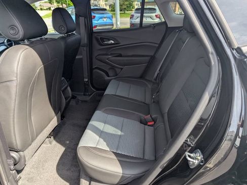 New 2026 Chevrolet Trax LT w/ Driver Confidence Package FWD image 9