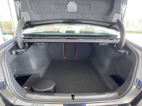 New 2026 BMW 530i 530i w/ M Sport Package image 32