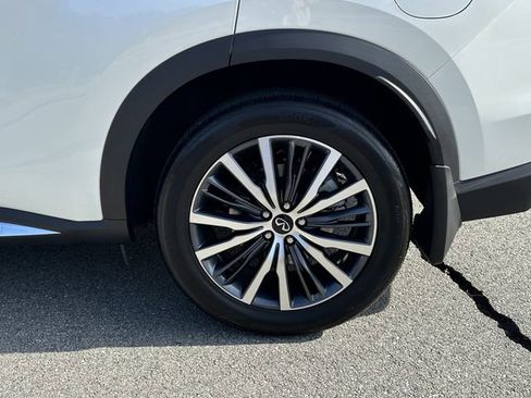 Used 2023 INFINITI QX60 Sensory w/ Vision Package AWD/4WD image 21