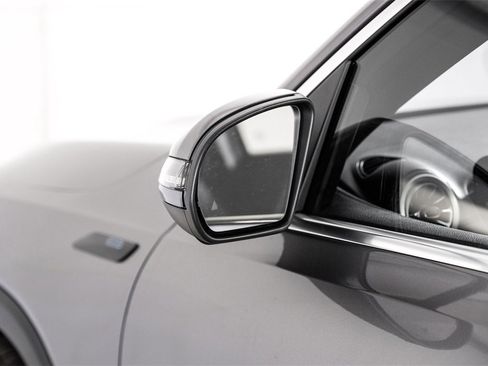 Used 2023 Mercedes-Benz EQB 250+ image 42