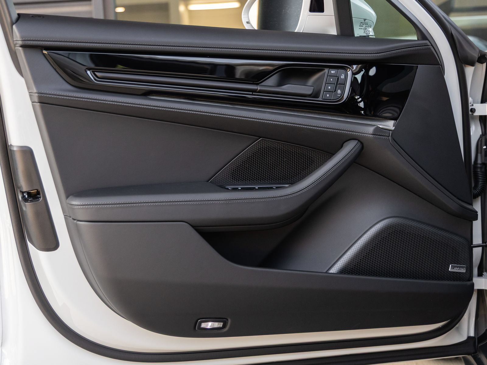 New 2026 Porsche Panamera 4 AWD/4WD image 23
