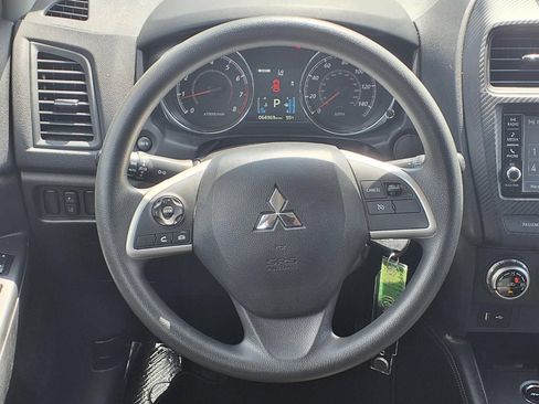 Used 2024 Mitsubishi Outlander Sport SE AWD/4WD image 12