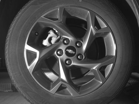 Used 2025 Chevrolet Trax LT FWD image 15