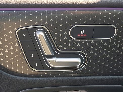 Certified 2024 Mercedes-Benz GLB 250 4MATIC image 24