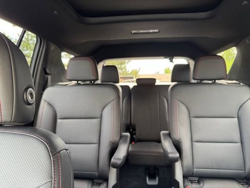 Used 2026 Chevrolet Traverse Z71 AWD/4WD image 25