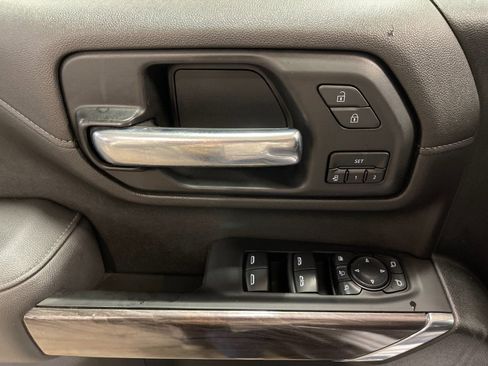 Used 2020 Chevrolet Silverado 2500 LTZ w/ LTZ Plus Package AWD/4WD image 13