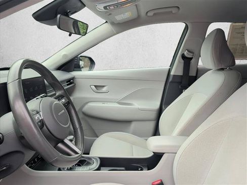 Certified 2024 Hyundai Kona SEL AWD/4WD image 10