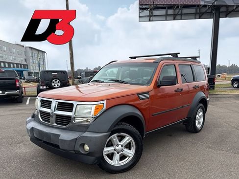Used 2007 Dodge Nitro SXT image 1