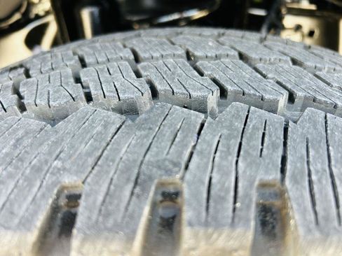 New 2025 Ford F250 Lariat w/ Black Appearance Package image 45