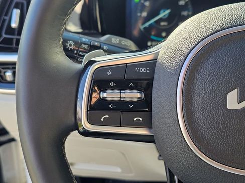 Used 2023 Kia Sorento SX Prestige image 29