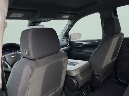 New 2026 Chevrolet Silverado 1500 LT image 22