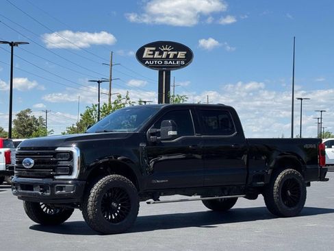 Used 2025 Ford F350 Platinum AWD/4WD image 1