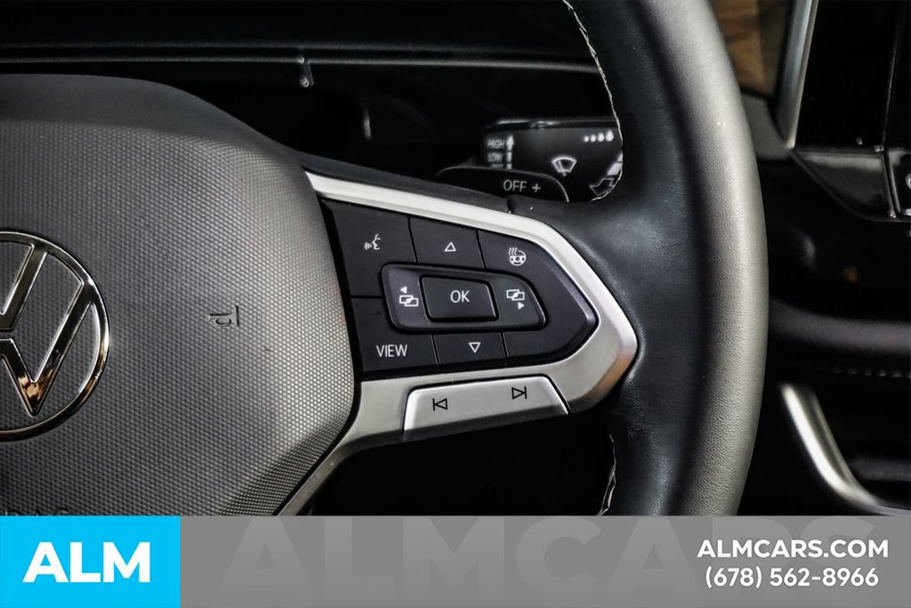 Used 2025 Volkswagen Atlas SE FWD image 27
