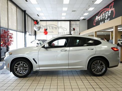Used 2019 BMW X4 xDrive30i image 4