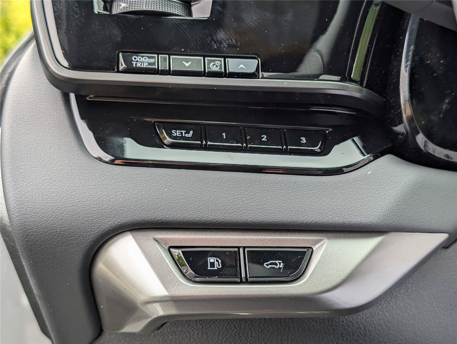 New 2026 Lexus RX 350 F Sport AWD/4WD image 19