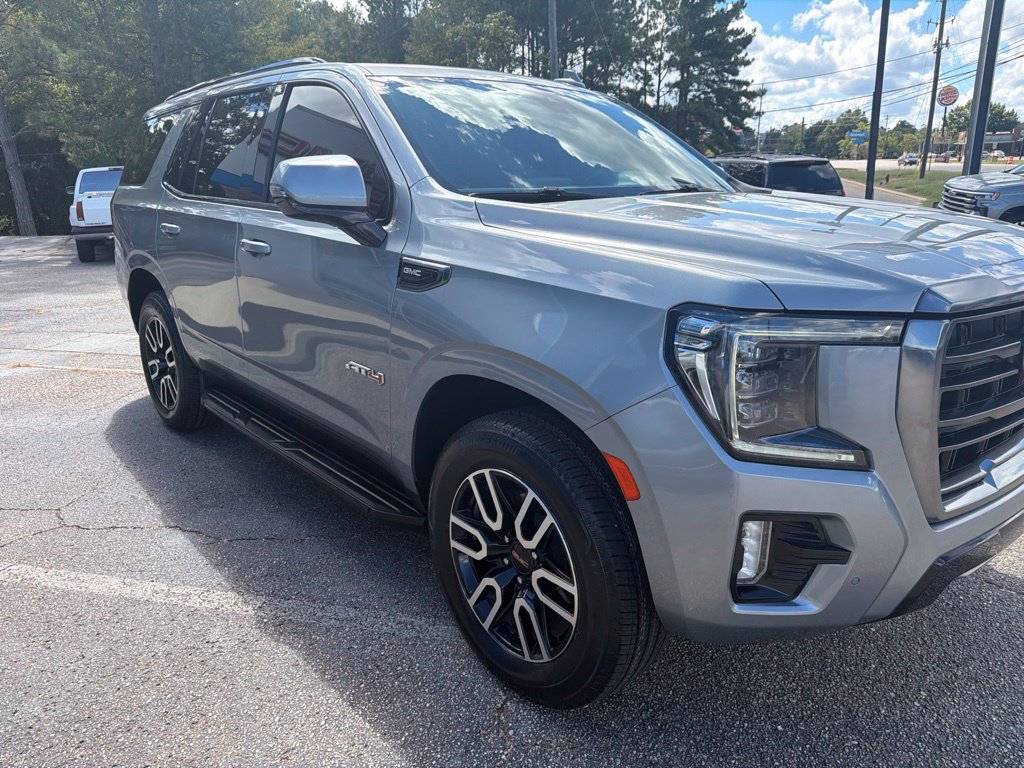 Used 2024 GMC Yukon AT4 AWD/4WD image 7