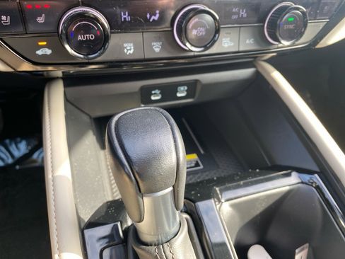 Certified 2023 Honda Accord Touring image 22