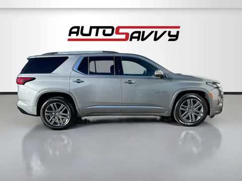 Used 2023 Chevrolet Traverse High Country AWD/4WD image 8
