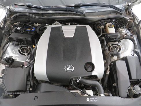 Used 2016 Lexus IS 300 AWD w/ Navigation System Package image 29