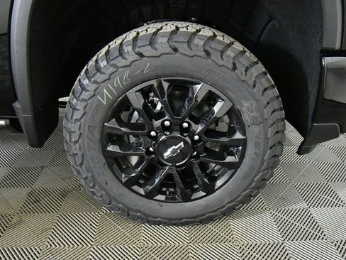 New 2026 Chevrolet Silverado 2500 LTZ w/ Trail Boss Package image 17