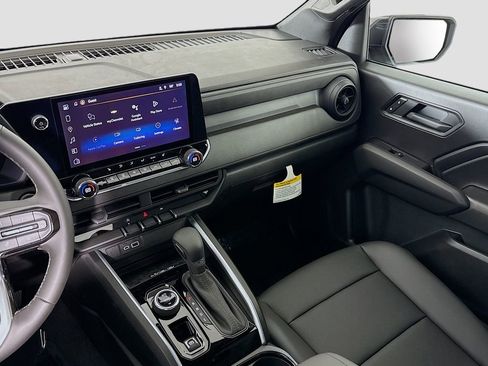 New 2026 Chevrolet Colorado Trail Boss w/ Off-Road Front Bumper Package image 22