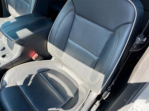 Used 2022 Chevrolet Traverse Premier w/ Redline Edition image 20