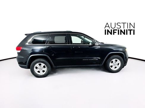 Used 2017 Jeep Grand Cherokee Laredo w/ Quick Order Package 2BE image 8