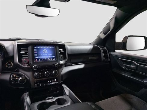 Used 2020 RAM 1500 Big Horn image 24